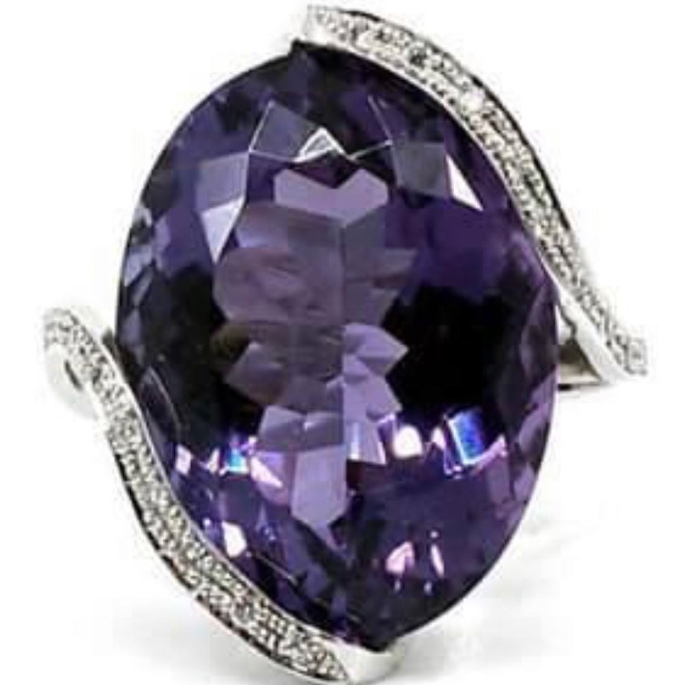 Eye of Amethyst Diamond Ring 18k White Gold, 19ct Amethyst,0.14ct Diamond